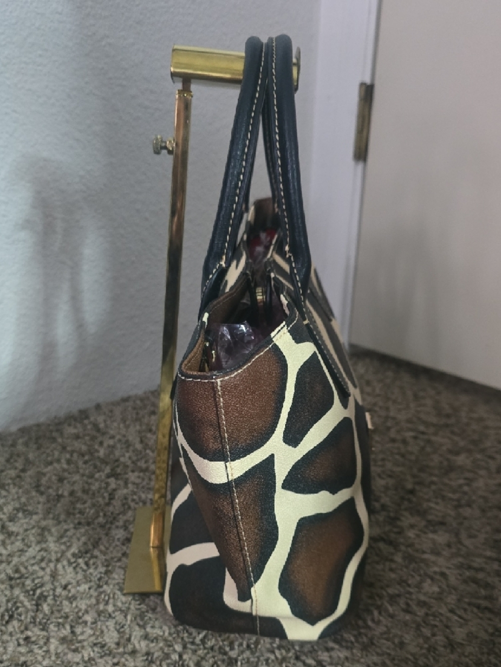 Dooney & Bourke Brown & Cream Giraffe-Pattern Medium Tote (EUC)✨️🤎🤍🦒✨️ - Picture 5 of 15